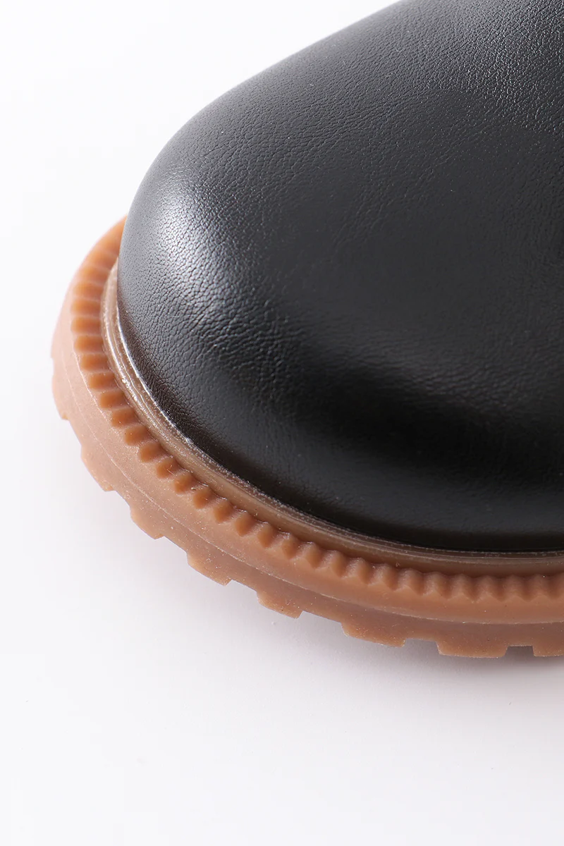 Black lace up bootie - Image 6