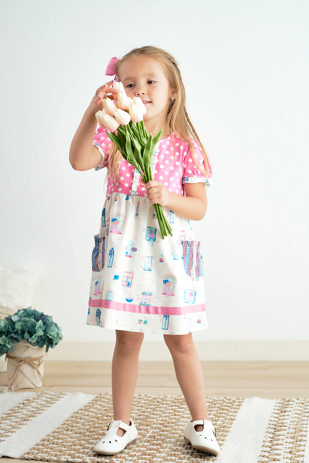 Platinum balcony pink dot dress - Image 4